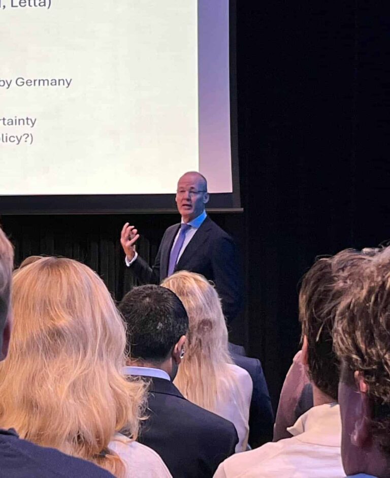 BB Capital - 4whatsapp-image-2025-10-09-at-16.04.41-2