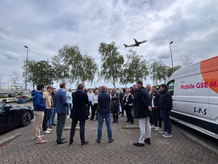 BB Capital - Bb capital hiserv investor experience day 4