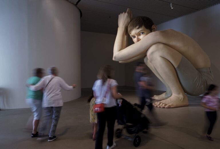 BB Capital - Boy_1999_ron-mueck_foto_mads-smidstrup_-kl-1440x979
